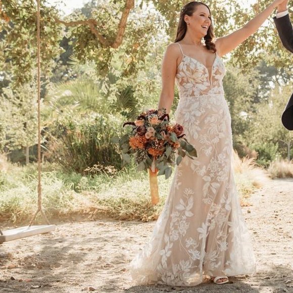 WTOO Ivory Paloma Wedding Dress - Size 8 - Picture 1 of 7